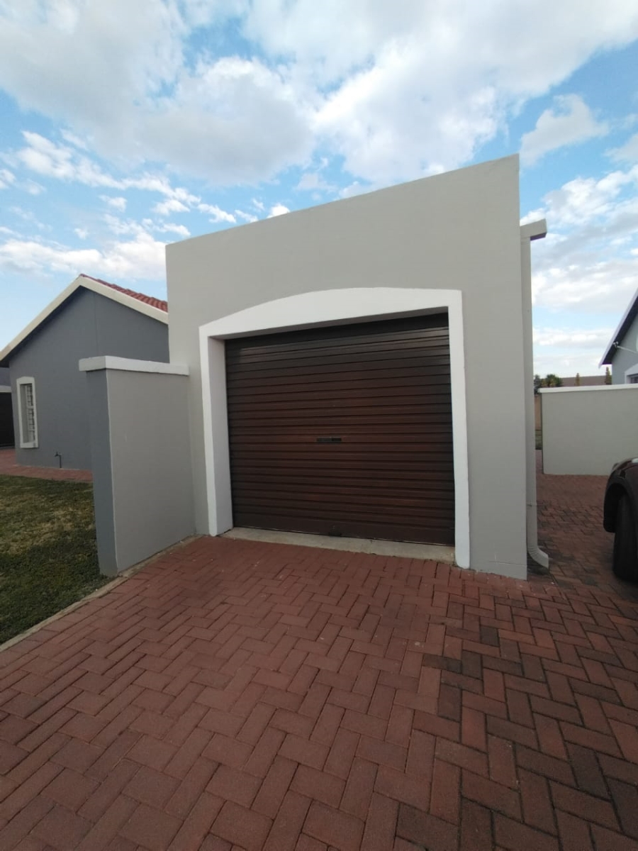 2 Bedroom Property for Sale in Brits North West